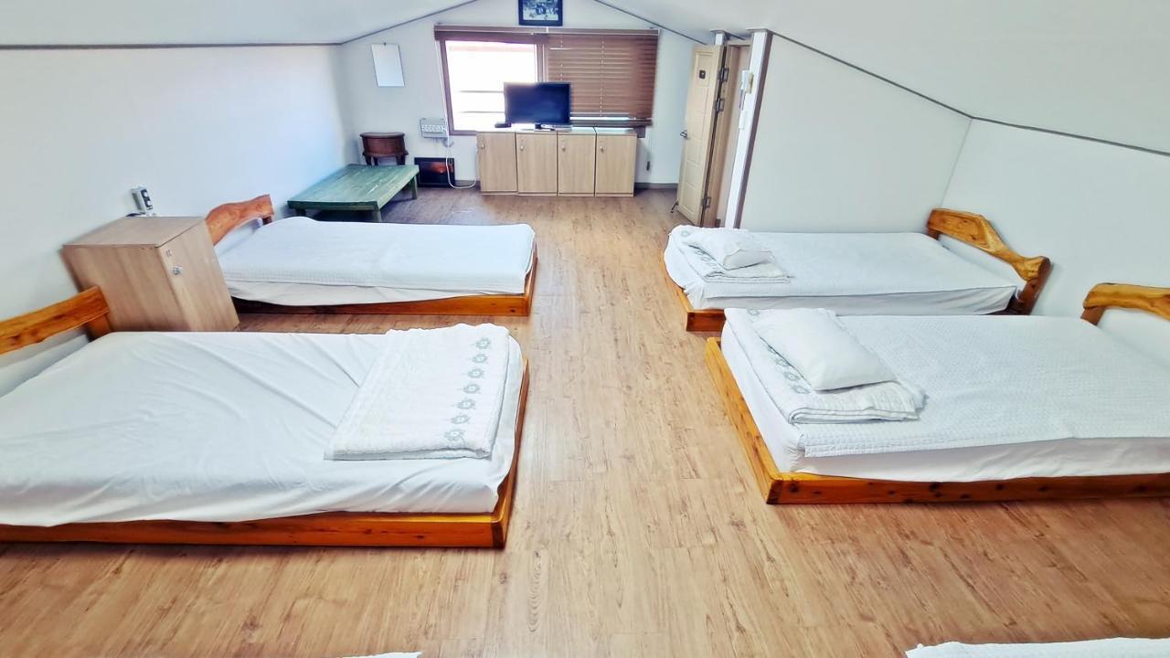 济州吉琳住宿加早餐旅馆 济州市 外观 照片