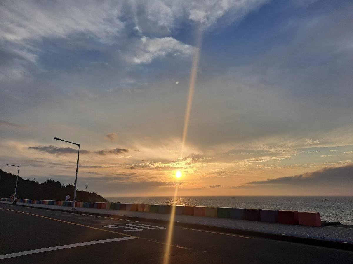 济州吉琳住宿加早餐旅馆 济州市 外观 照片