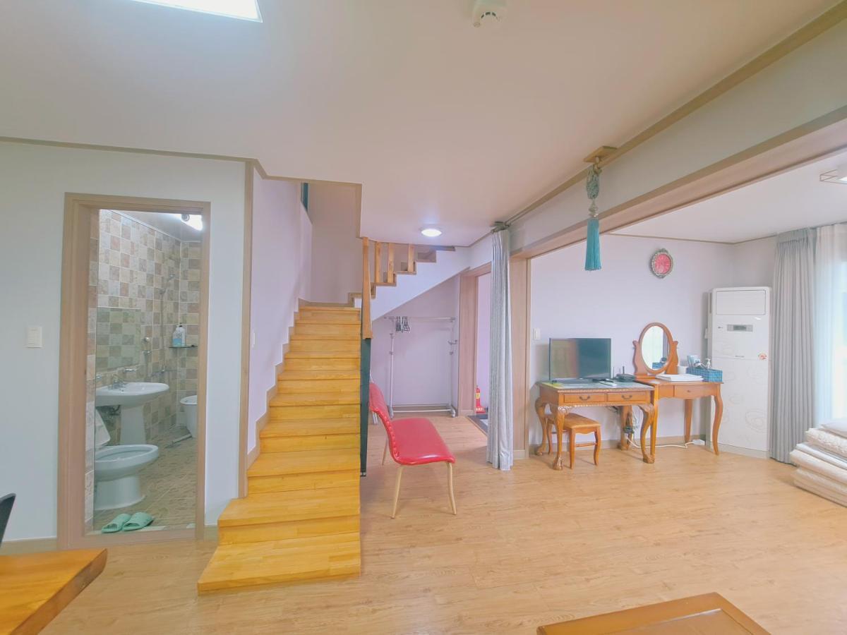 济州吉琳住宿加早餐旅馆 济州市 外观 照片