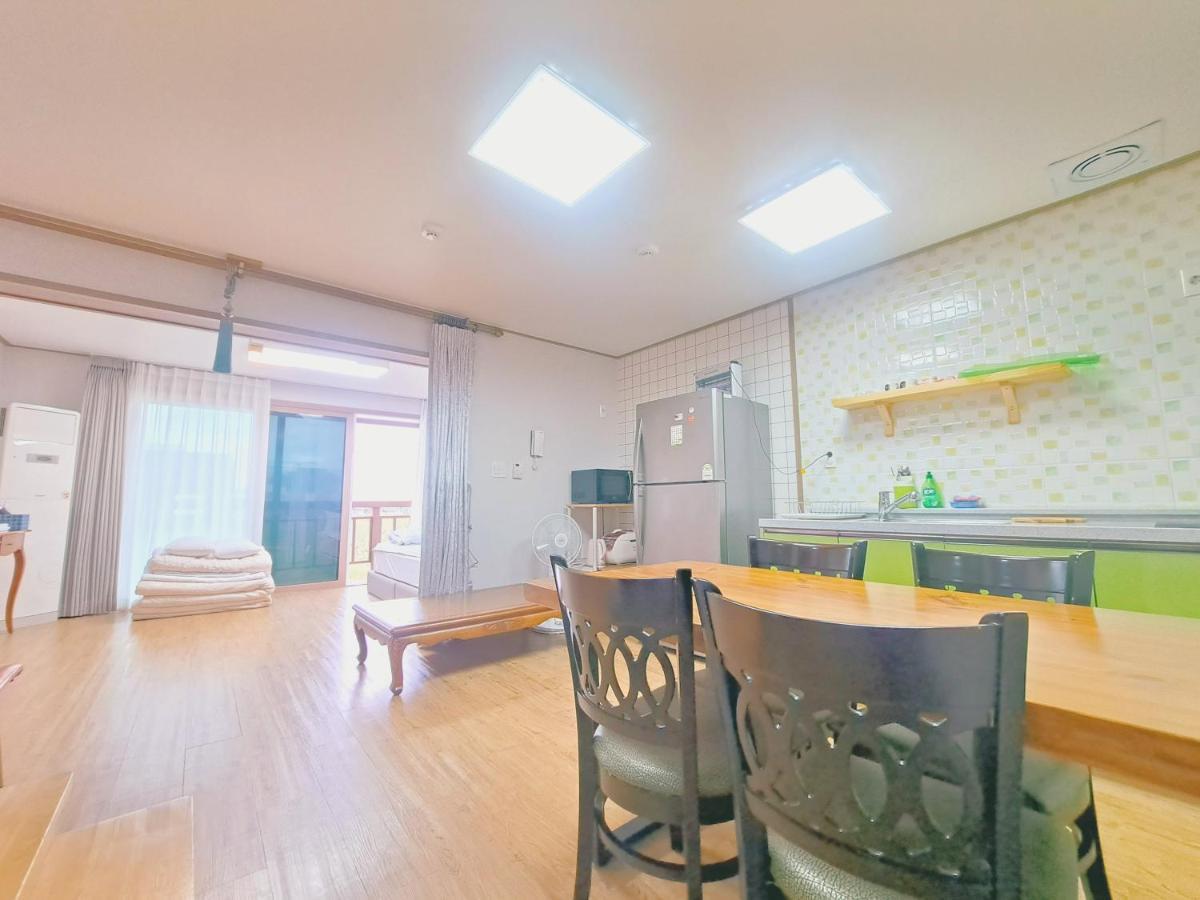 济州吉琳住宿加早餐旅馆 济州市 外观 照片