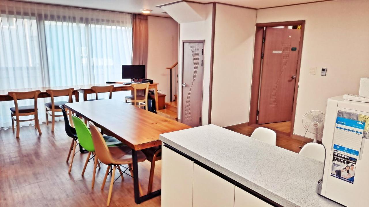 济州吉琳住宿加早餐旅馆 济州市 外观 照片